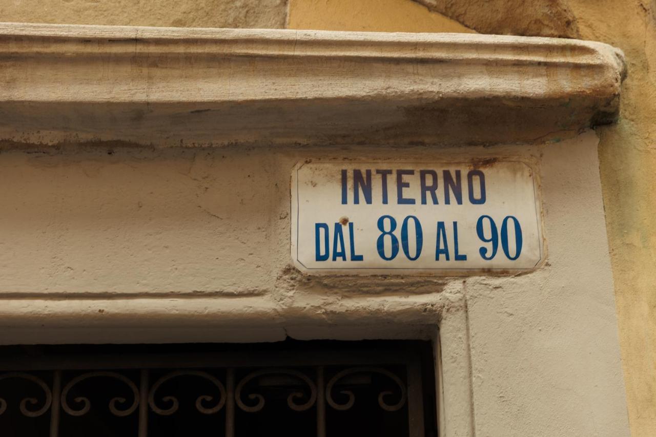 Apartamento Vintage In The Center Of